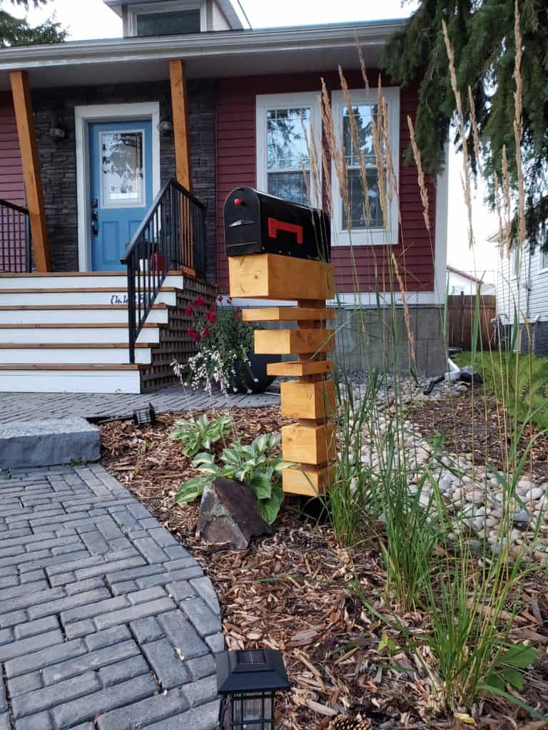 DIY mailbox post